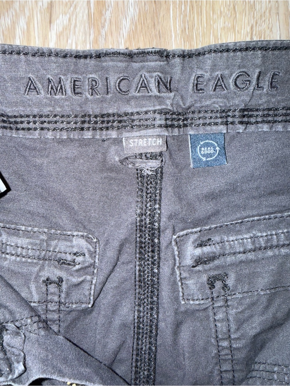 American Eagle Outfitters Wide-Leg Cargo Pants in Charcoal - Picture 6 of 9